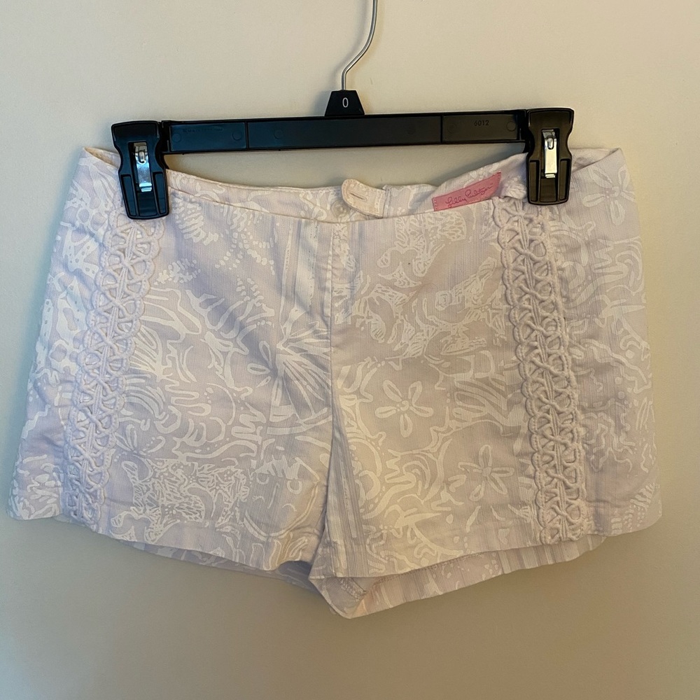 Lilly Pulitzer white/cream shorts